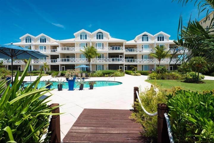 Grandview on Grace Bay