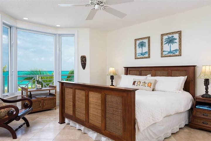 Grandview on Grace Bay