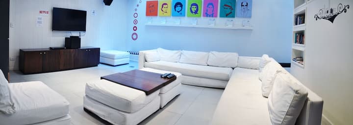 America Del Sur Hostel
