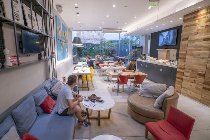 America Del Sur Hostel