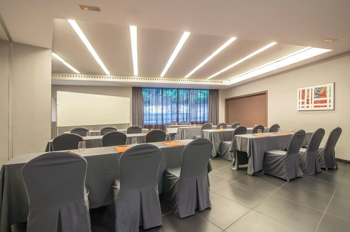Hotel Granada by Pierre & Vacances