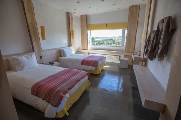 Remota Hotel