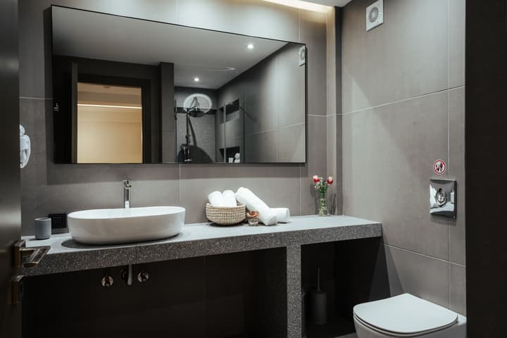 Andrews Luxury Residence