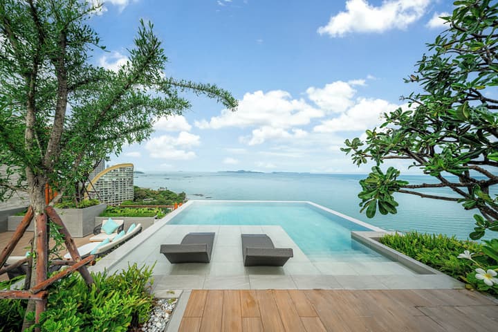 Centara Grand Mirage Beach Resort Pattaya