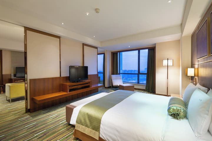 Crowne Plaza Shanghai Jinxiu by IHG