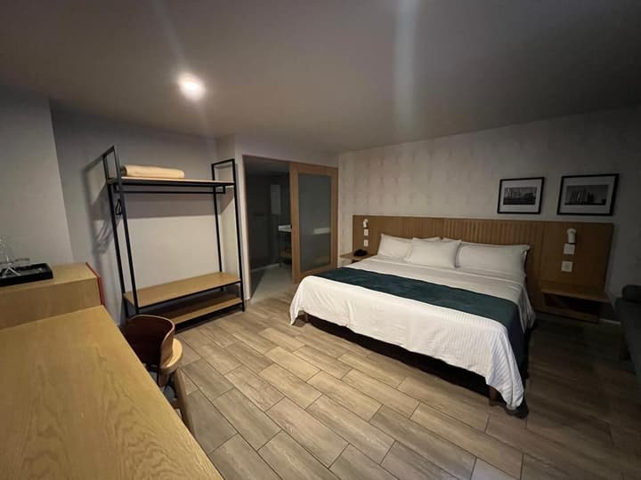 Oliva Plaza Hotel