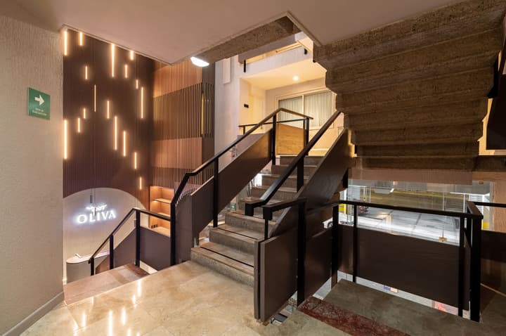Oliva Plaza Hotel