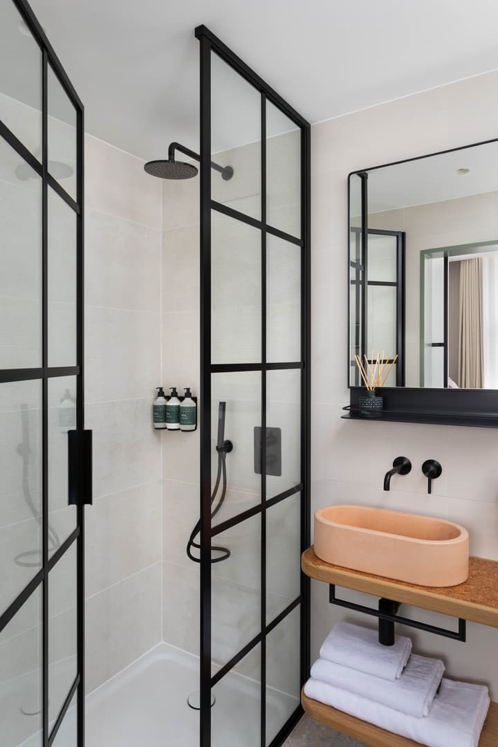 Inhabit Queen's Gardens, a Member of Design Hotels