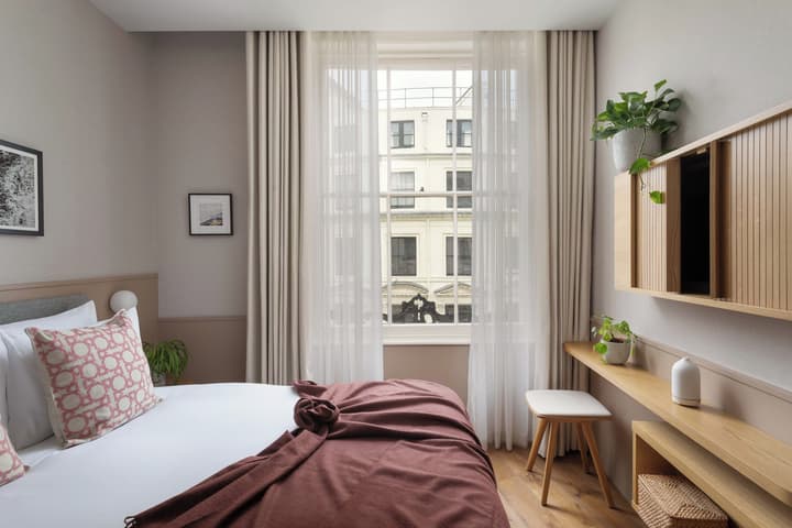 Inhabit Queen's Gardens, a Member of Design Hotels