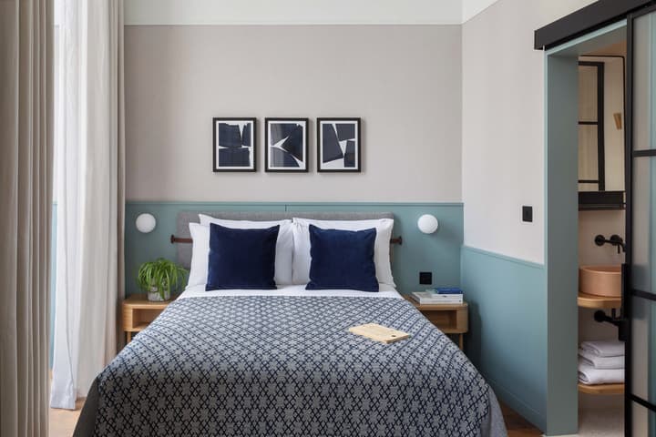 Inhabit Queen's Gardens, a Member of Design Hotels