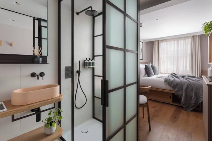 Inhabit Queen's Gardens, a Member of Design Hotels