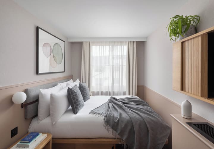 Inhabit Queen's Gardens, a Member of Design Hotels