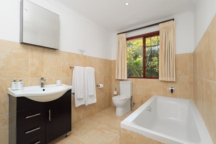 Sundown Manor Guest House
