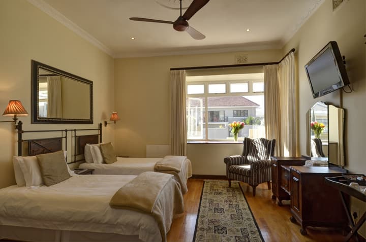 Sundown Manor Guest House