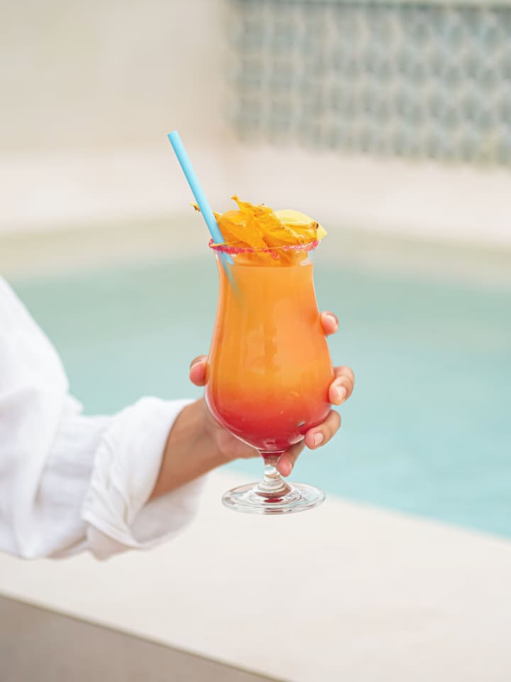Alenti Sitges Hotel