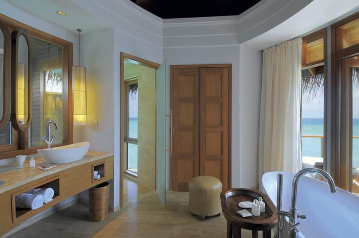 Constance Halaveli Maldives - Transfer in Idrovolante INCLUSO - Airone Selection