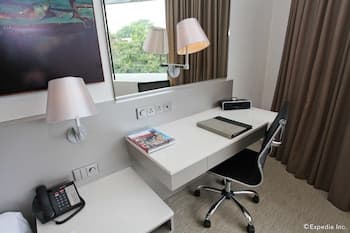 D’Hotel Singapore
