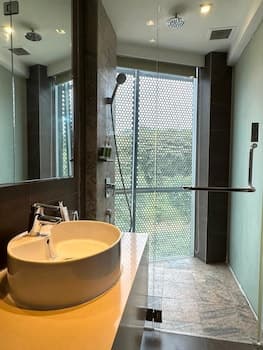 D’Hotel Singapore