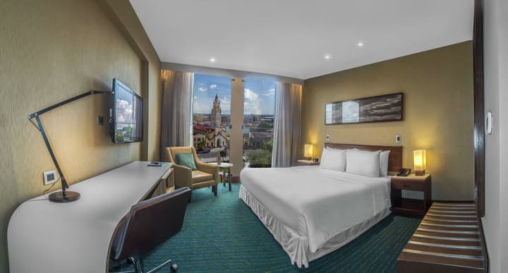 DoubleTree by Hilton Iquitos