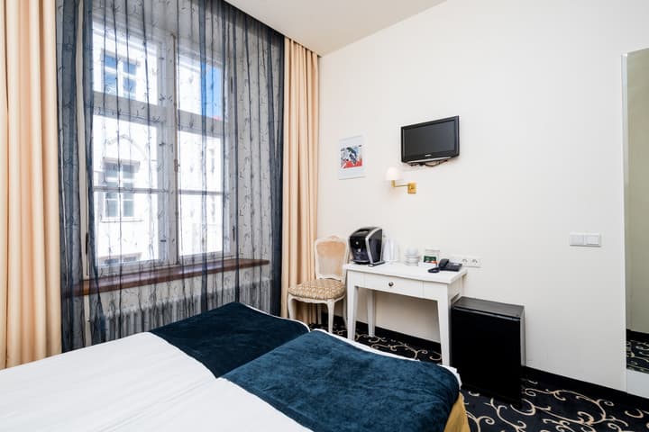 Meriton Old Town Garden Hotel