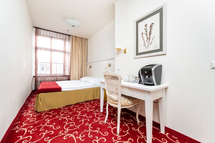 Meriton Old Town Garden Hotel