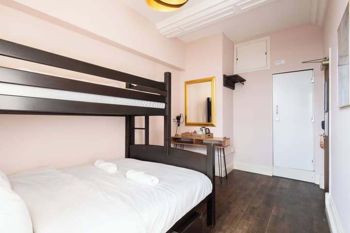 Palmers Lodge Swiss Cottage - Hostel