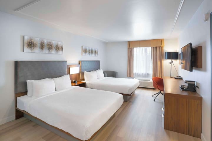 Quality Inn