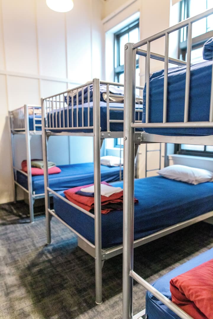 The Cambridge Hotel & Backpackers