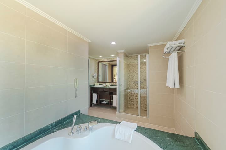 Crowne Plaza Hotel Antalya by IHG