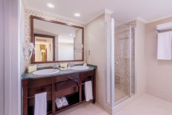 Crowne Plaza Hotel Antalya by IHG
