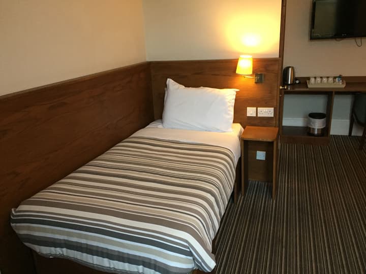 Edinburghhouse Hotel