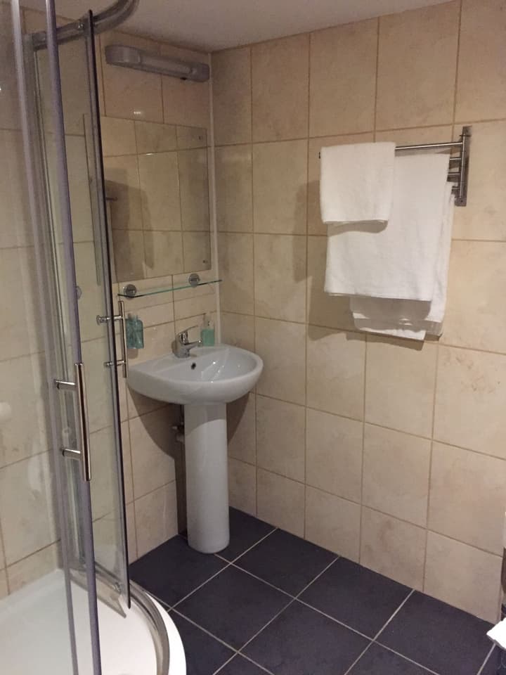 Edinburghhouse Hotel