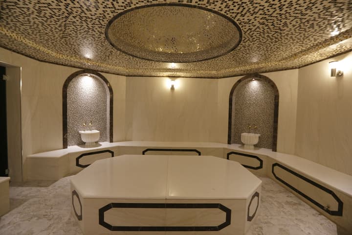 DaysHotelBaku