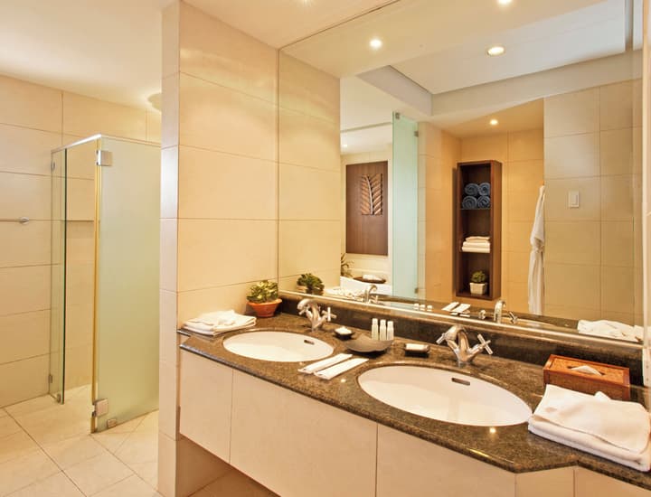 Costabella Tropical Beach Hotel