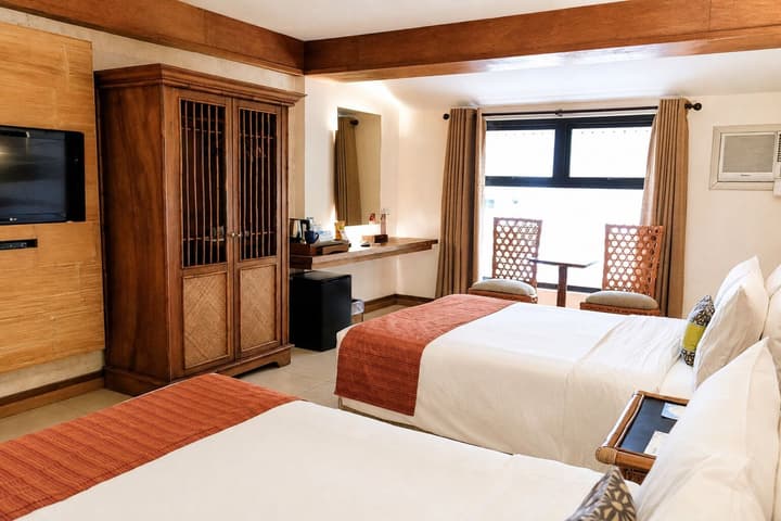 Costabella Tropical Beach Hotel