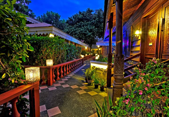 Costabella Tropical Beach Hotel