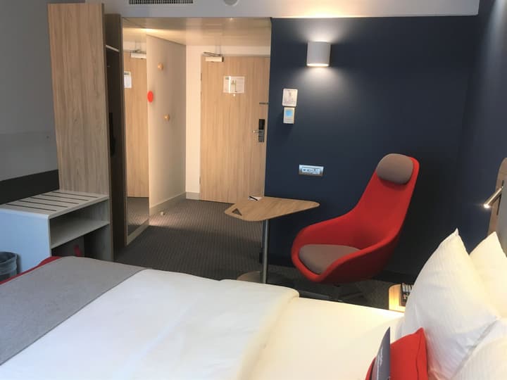 Holiday Inn Express Zurich Airport by IHG