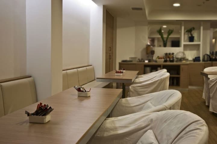Chic Hotel