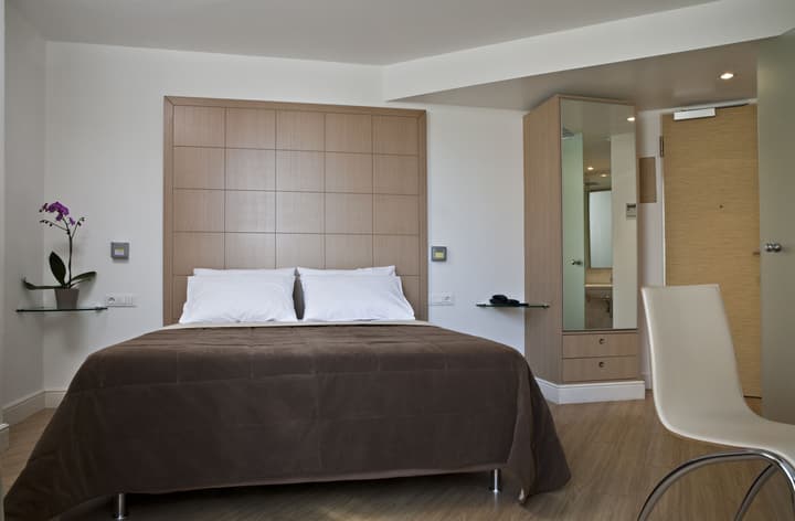 Chic Hotel