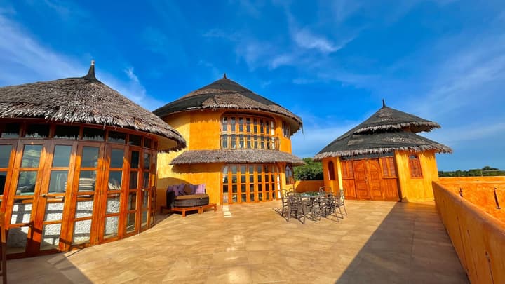 Coco Grove Beach Resort