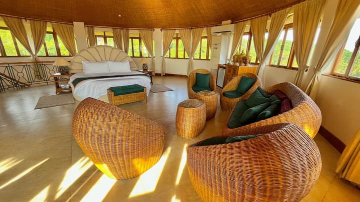 Coco Grove Beach Resort