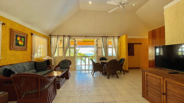 Coco Grove Beach Resort