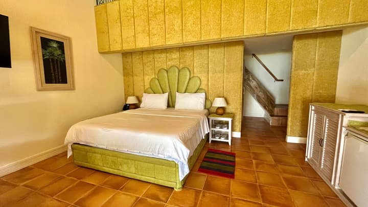 Coco Grove Beach Resort