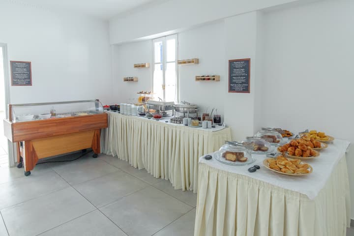 Rivari Hotel