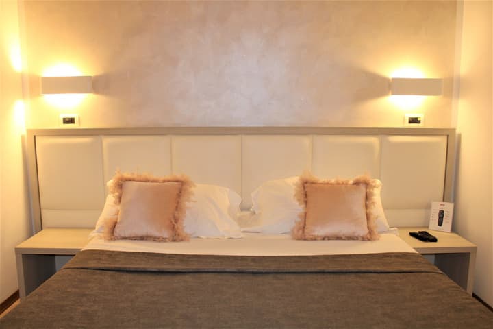 Artemisia Palace Hotel