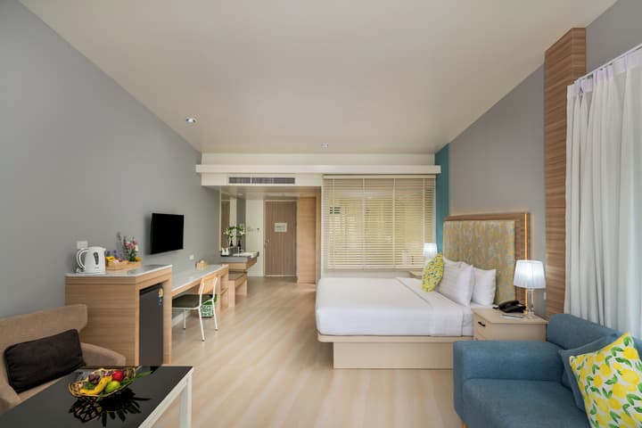 The Briza Beach Resort Khaolak