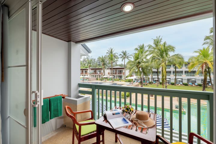 The Briza Beach Resort Khaolak
