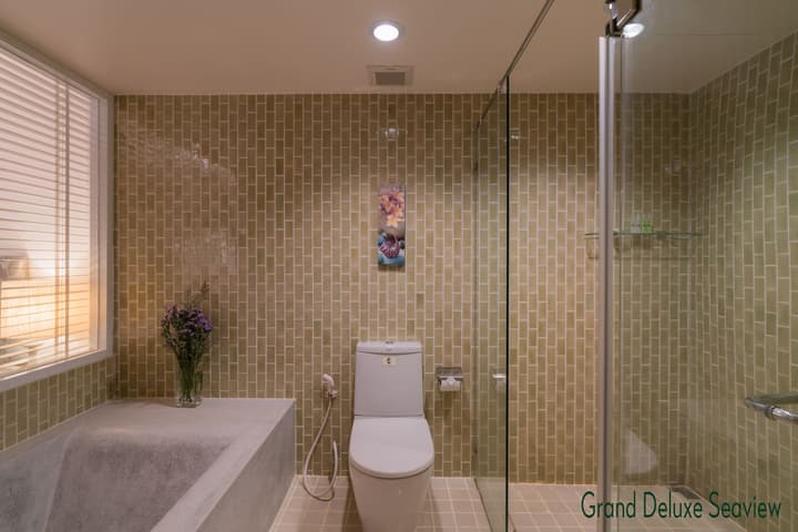 The Briza Beach Resort Khaolak