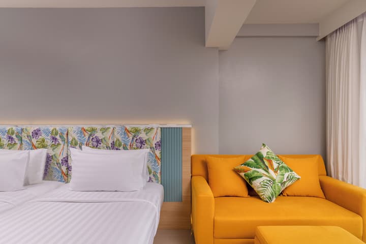 The Briza Beach Resort Khaolak
