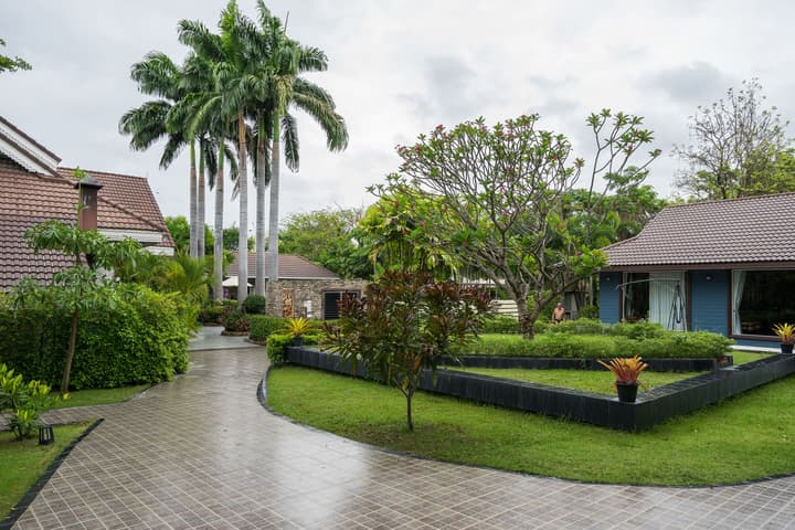 Le Charme Sukhothai Historical Park Resort